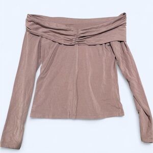 Aritzia Wilfred Off-Shoulder Long Sleeve Top in Taupe